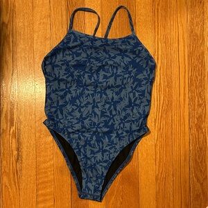 Jolyn Onsie - "perry" size 34